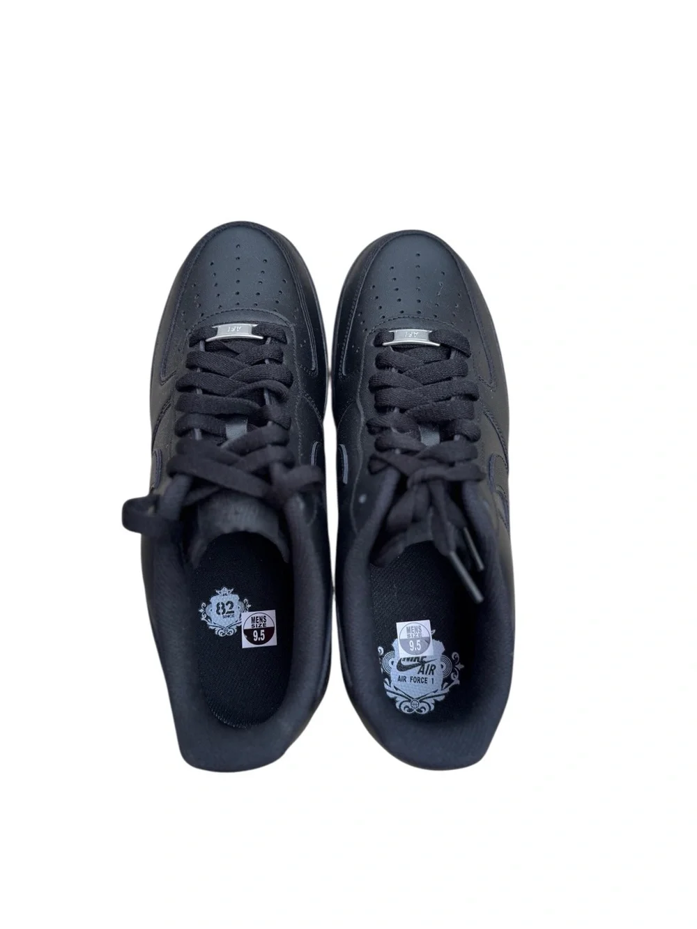 Nike all black